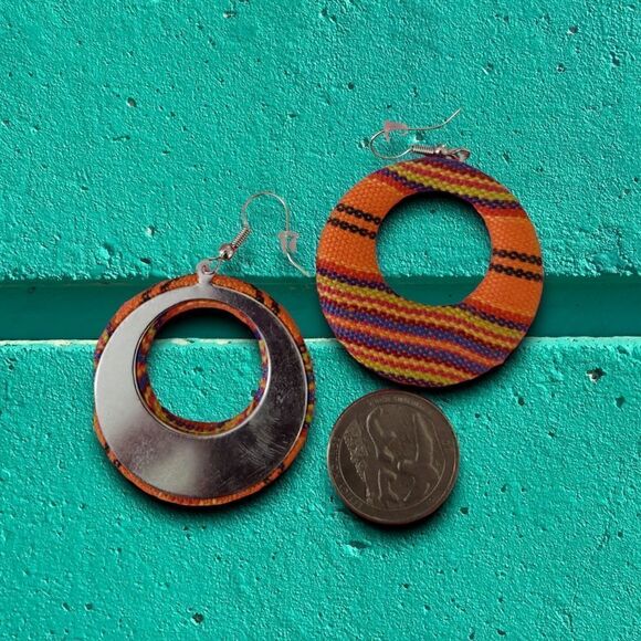 Casual Earrings Oval Orange with Colorful Stripes NWOT Never Worn - Picture 3 of 6
